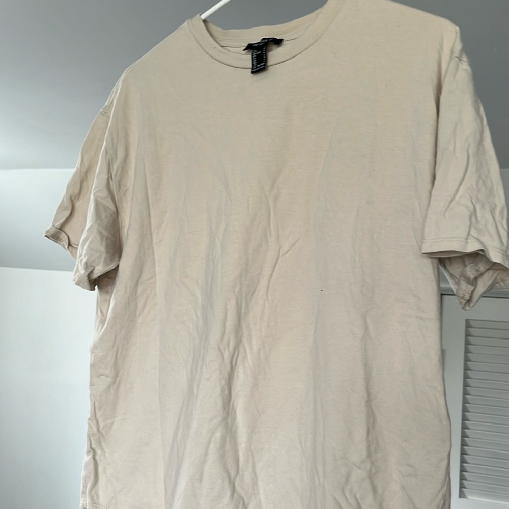 Tee shirt